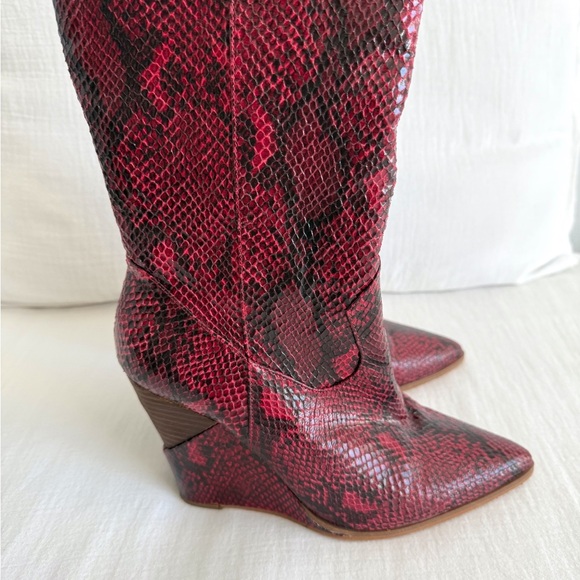 Jessica Simpson Red Snakeskin Knee High Wedge Boots - Picture 4 of 10